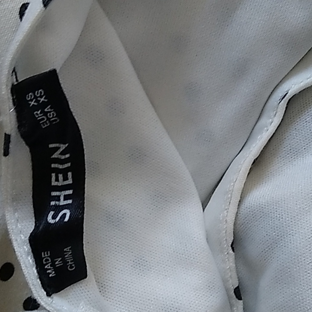 Shein - Picture 4 of 4